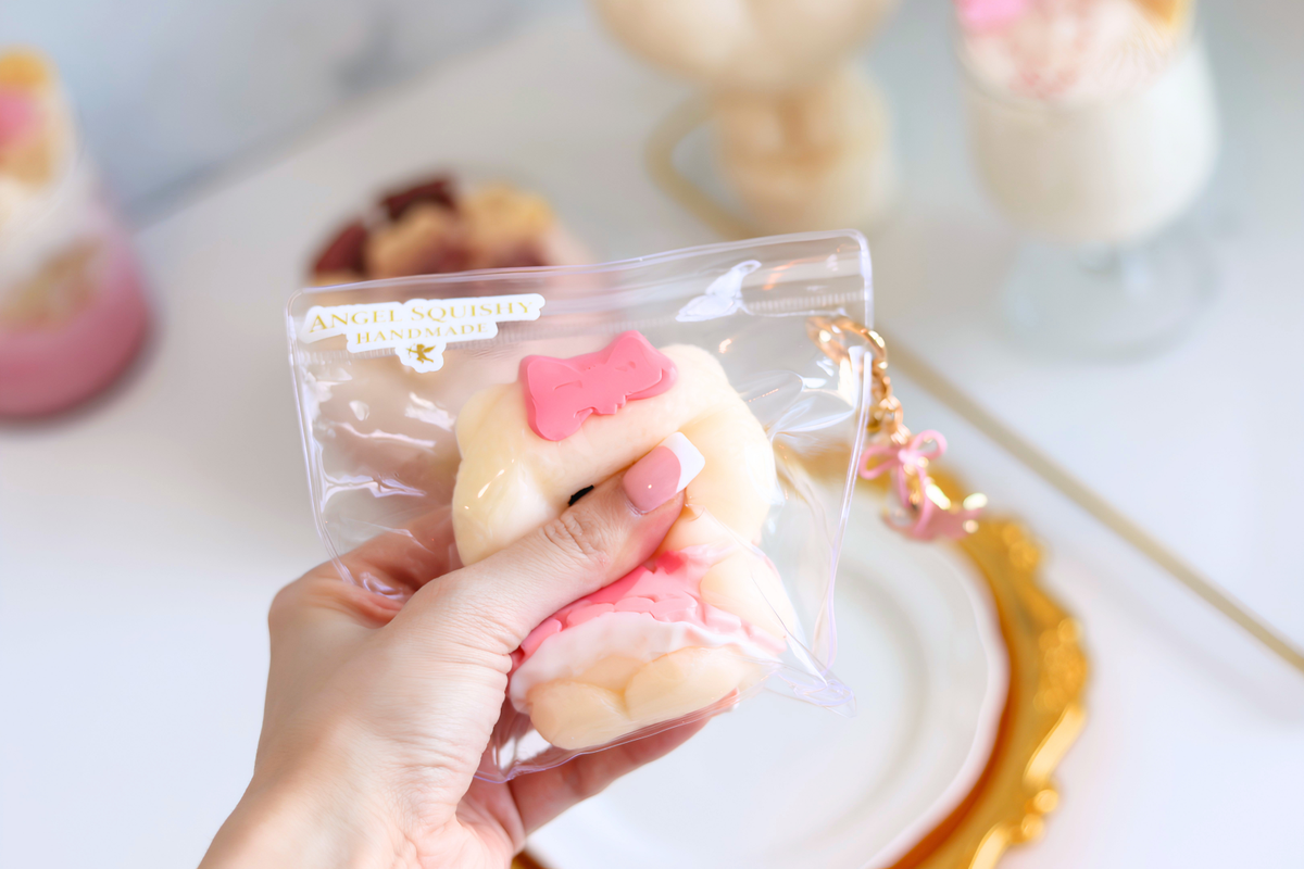 Squishy Taba Ourson Rose Bonbon