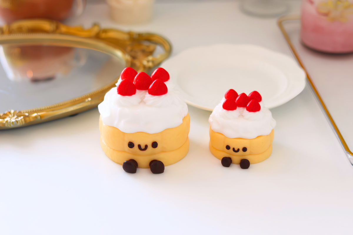 Mini Vanilla Strawberry Cake Taba Squishy