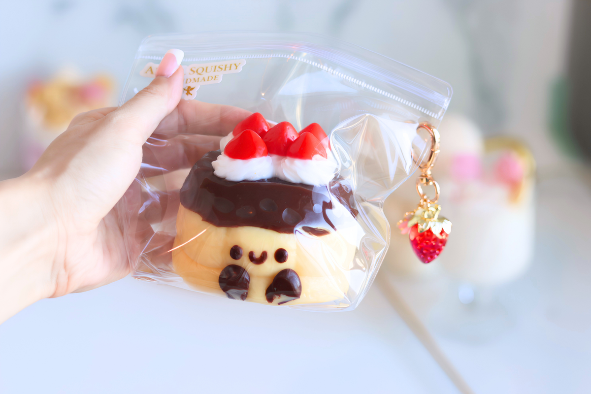 Chocolate Strawberry Cake Taba Squishy