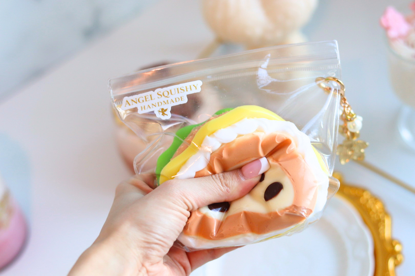 Fluffy Cream Sandwich Taba Squishy